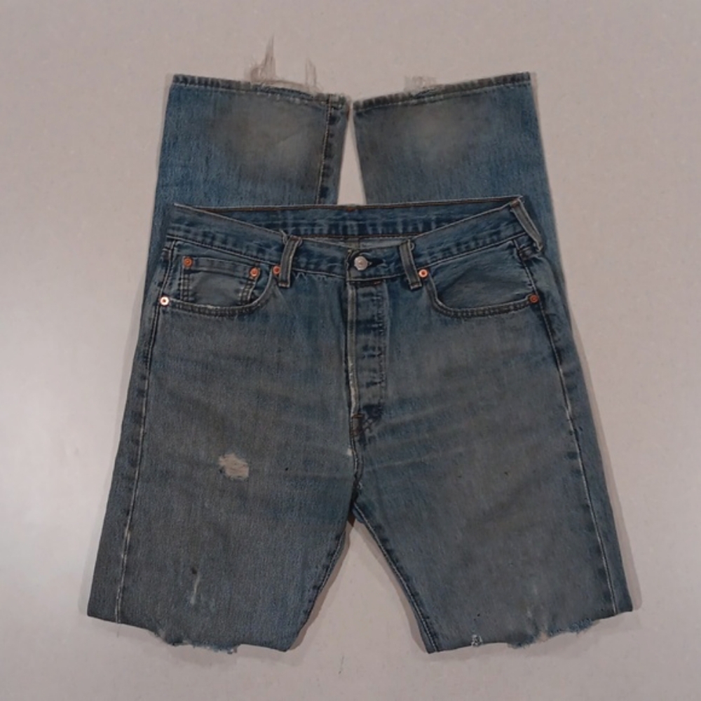 Levi's 501 Distressed Ripped Jeans - Picture 8 of 10